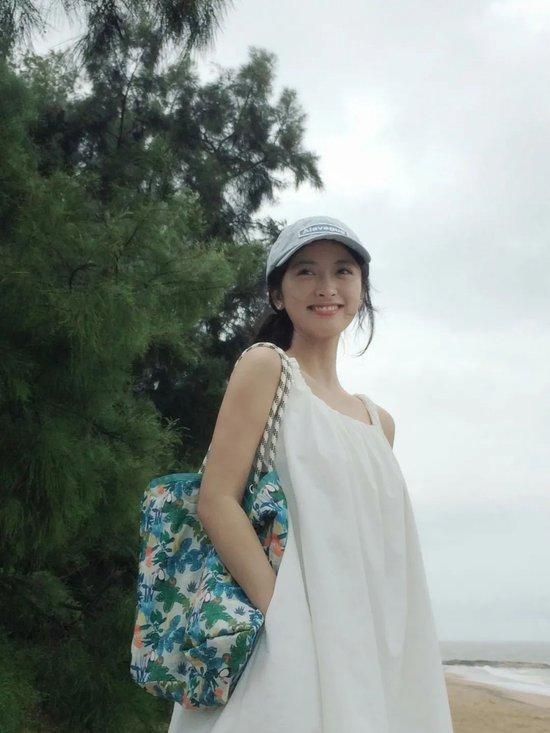 很羡慕	，沈月的松弛感  第13张