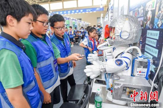 2024全国青少年航天创新大赛总决赛在海南文昌开幕  第13张