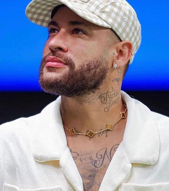 梵克雅宝全球涨价	，为什么大家通宵排队买？  第69张