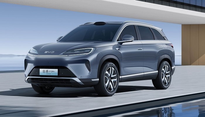 一周新车盘点 | 沃尔沃发布XC70混动车 比亚迪新增海狮07  第4张