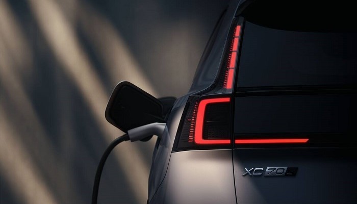 一周新车盘点 | 沃尔沃发布XC70混动车 比亚迪新增海狮07  第3张