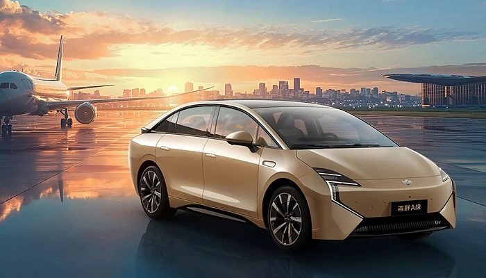 一周新车盘点 | 沃尔沃发布XC70混动车 比亚迪新增海狮07  第7张