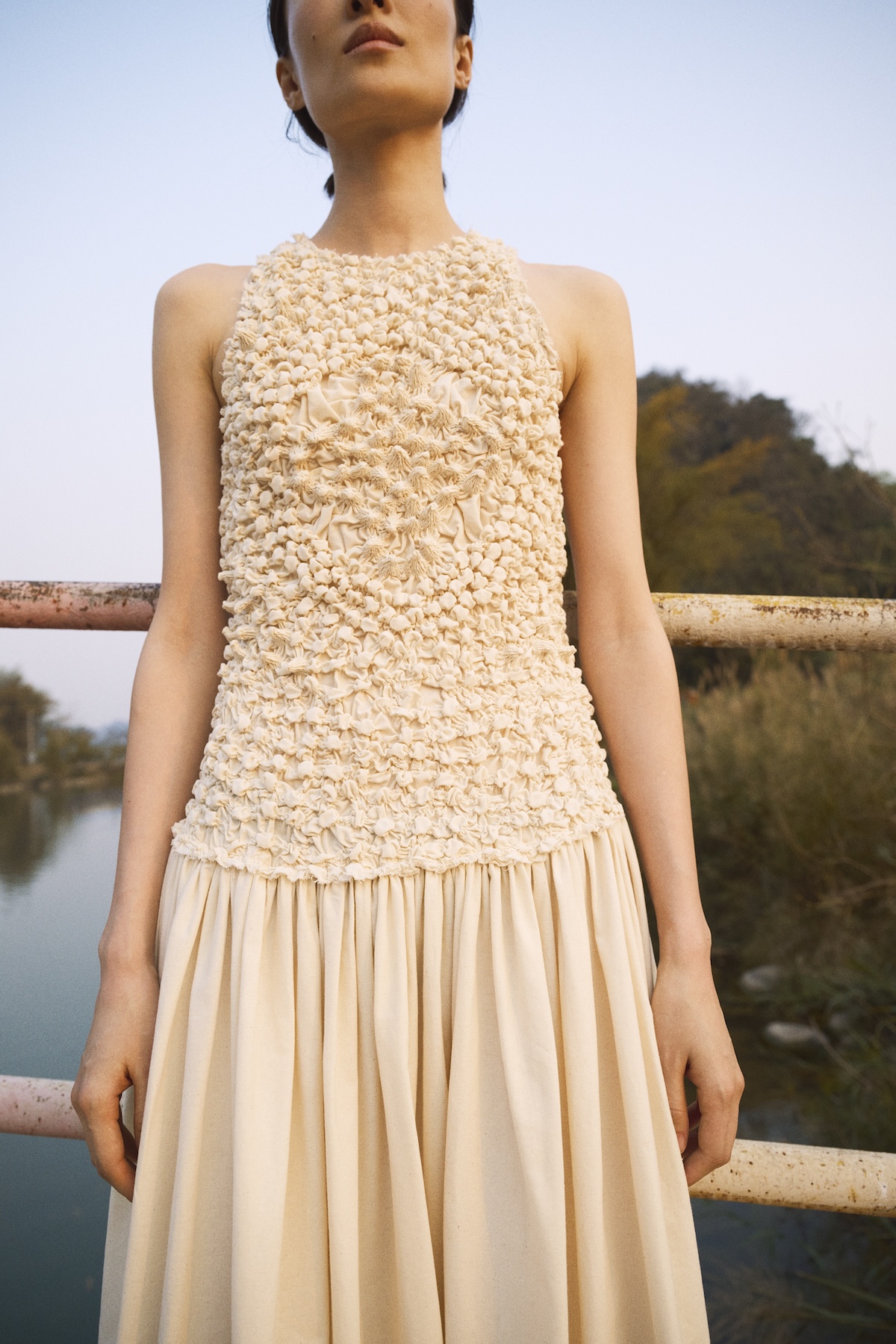 Bottega Veneta的合作对象是余秀华，Longchamp巡回开菜园｜是日美好事物  第2张