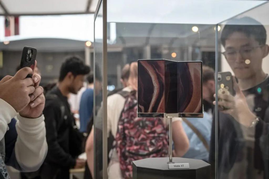 胡锡进 ：被华为的强大惊吓了	，美国使出最后的毒计  第3张