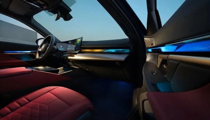 一周新车盘点 | 2025款腾势D9全系标配高阶智驾 新款长轴宝马5系引入V2X技术 第9张 一周新车盘点 | 2025款腾势D9全系标配高阶智驾 新款长轴宝马5系引入V2X技术 第9张