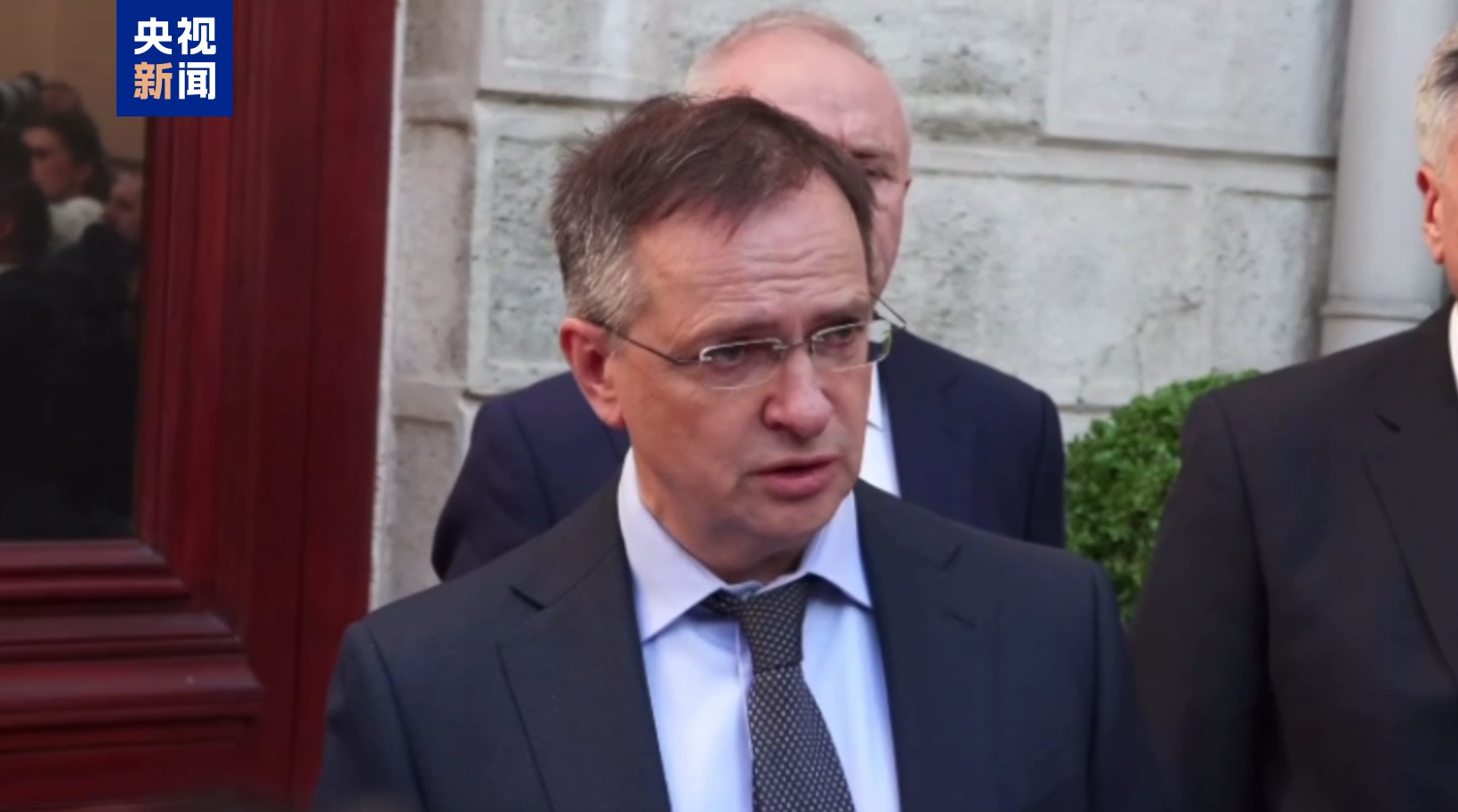 泽连斯基：俄代表团级别低	，没人能做决定  第2张