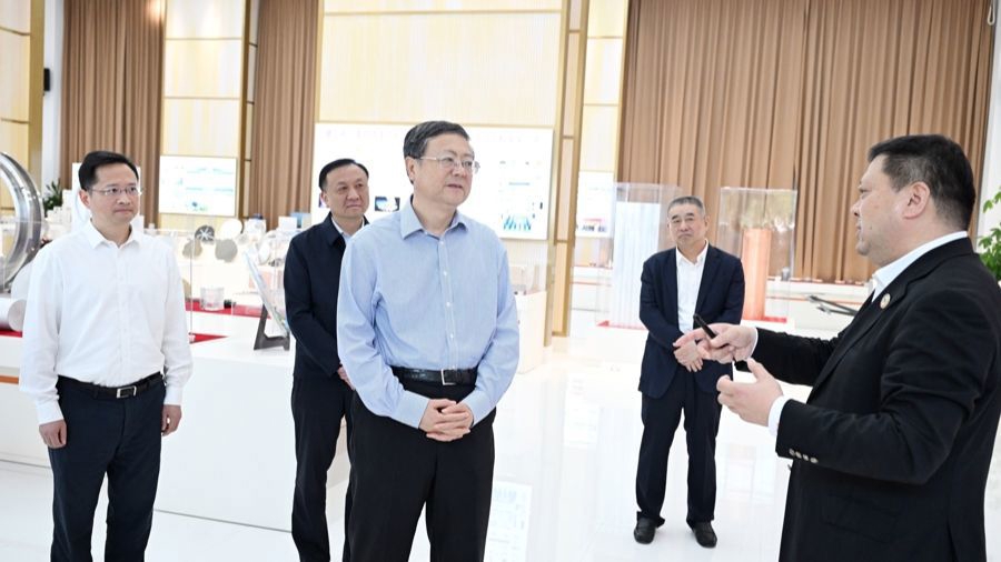 坚决打好产业生态培育攻坚战！陈吉宁调研奉贤区  第1张