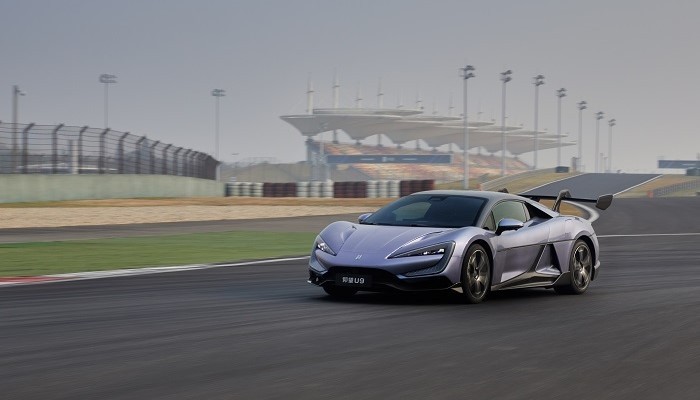 那些爆款、失利和具有标杆意义的年度车型｜回望2024⑤  第26张